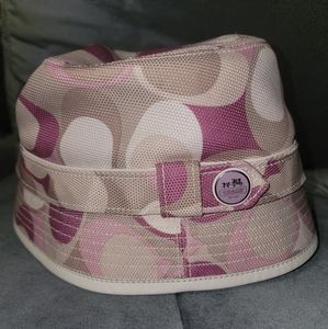 NWOT WOMEN'S COACH HAT 👒
